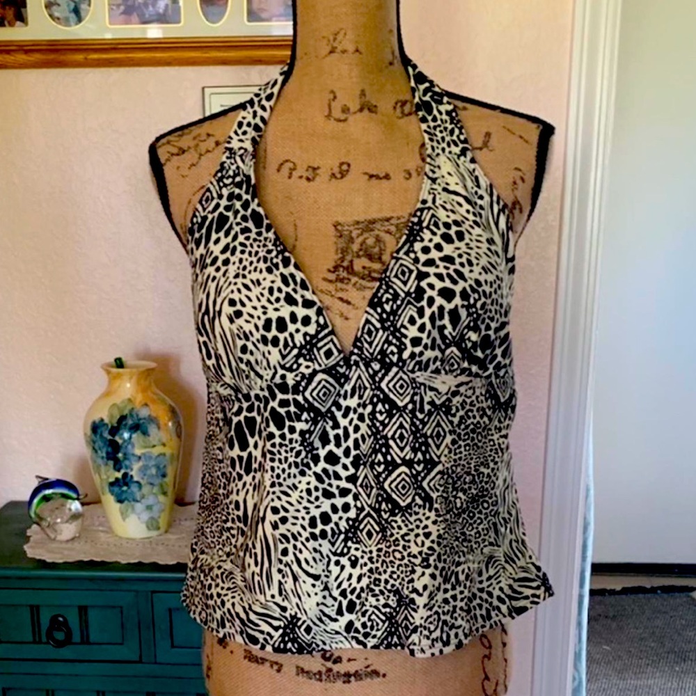 “ATTENTION SWIMWEAR” Leopard Design Comfy Halter Swim Bathing Top Size XL